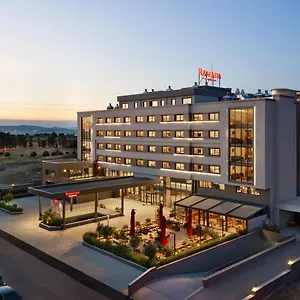 Ramada By Wyndham Aliaga Hotel